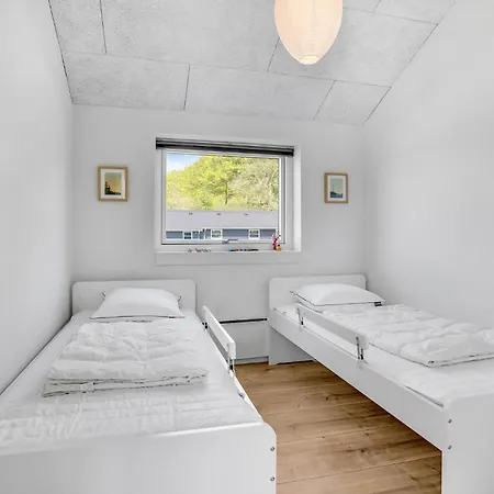 Lovely In With Wifi Ferienhaus